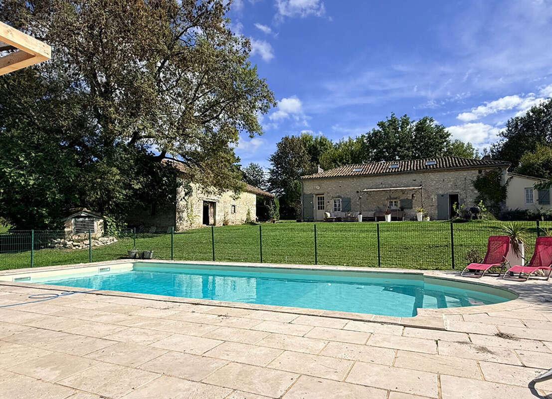 Maison à CASTILLONNES