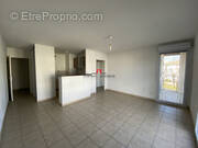 Appartement à SAINT-MARTIN-LACAUSSADE