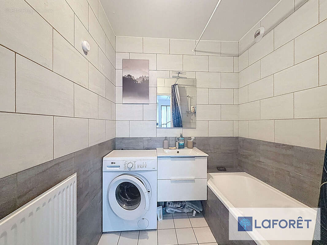 Appartement à LE PLESSIS-TREVISE