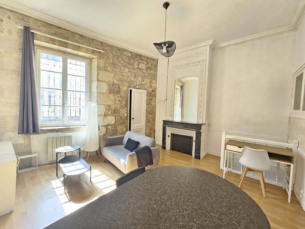 Appartement à BORDEAUX