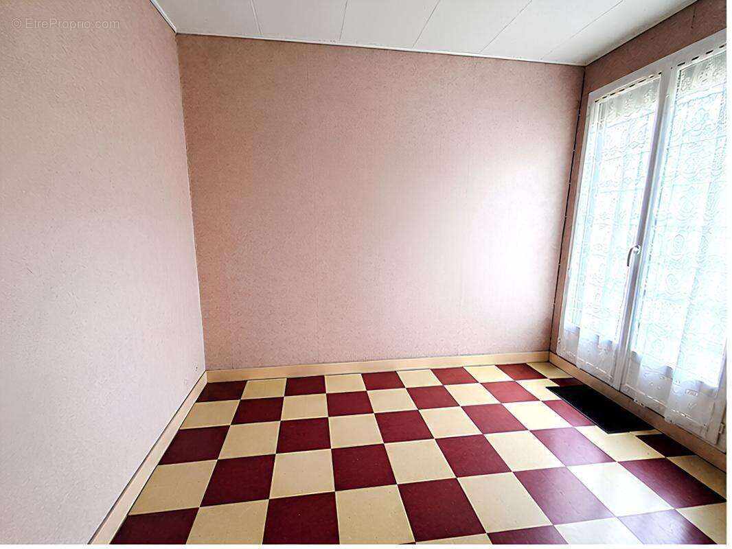 Maison de plain pied 110m2 - 4 chambres à Montignac Charente - photo 12