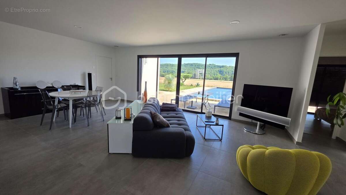 Maison à CASTELCULIER