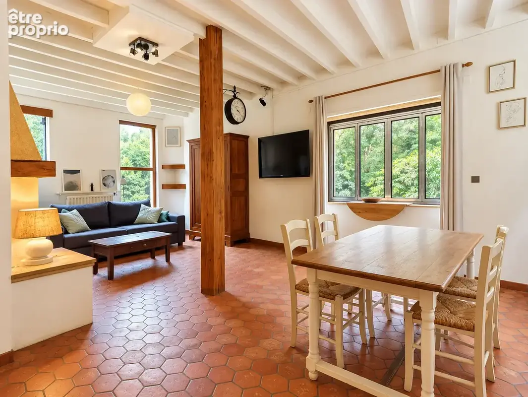 Une maison de charme de 198m2 au coeur de la nature - photo 3