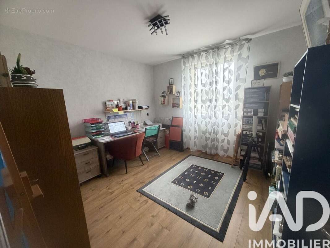 Photo 9 - Maison à SAINT-VICTOR-DE-MORESTEL