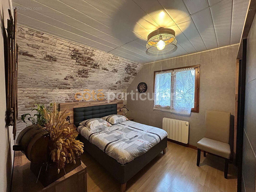 Maison à LIMEIL-BREVANNES