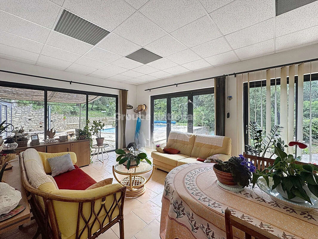 Maison à CHEVAL-BLANC