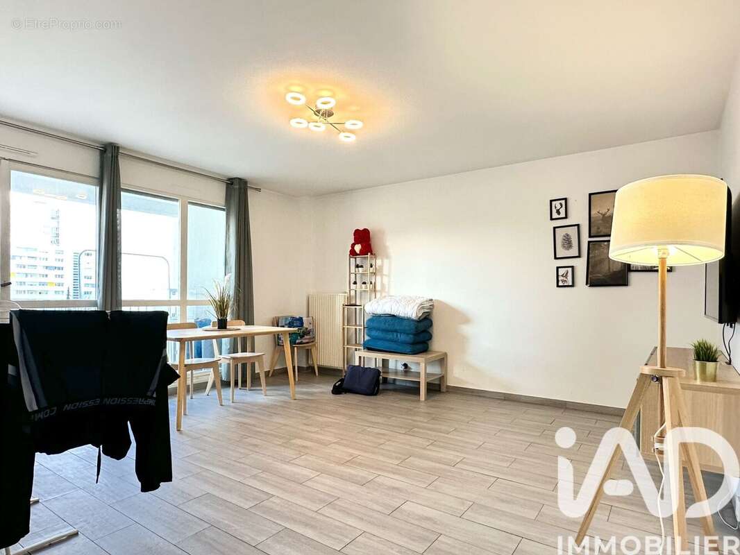 Photo 2 - Appartement à ROSNY-SOUS-BOIS