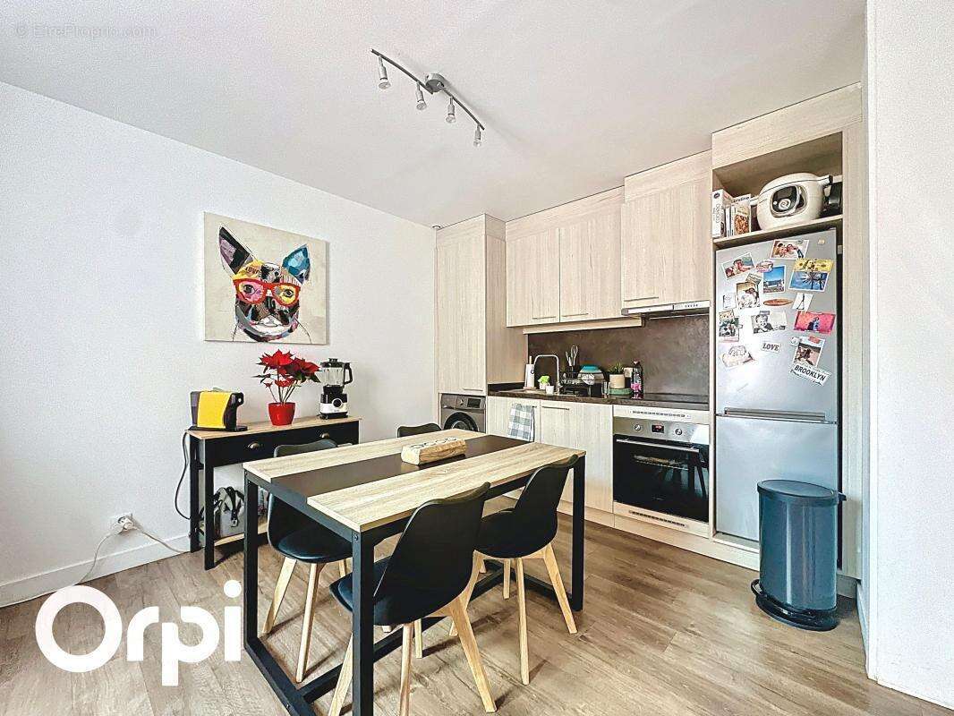 Appartement à SAINT-MARTIN-DU-VAR