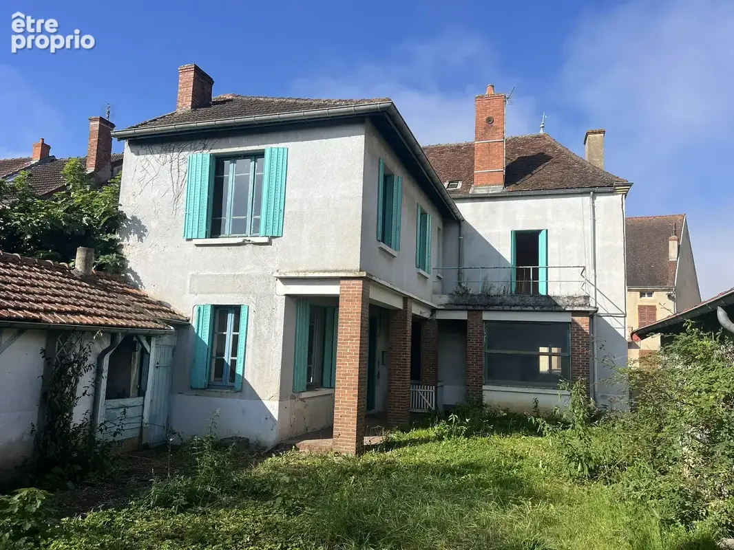 Photo 1 - Maison à GENELARD