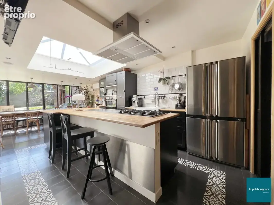 Maison 10 pièces 222 m² à vendre à Caen (14000) - photo 5