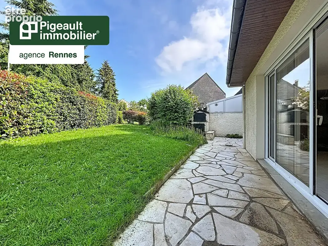 Cesson Sévigné - Maison 5 chambres à vendre au calme - Jardin - Volumes - Garage - photo 2