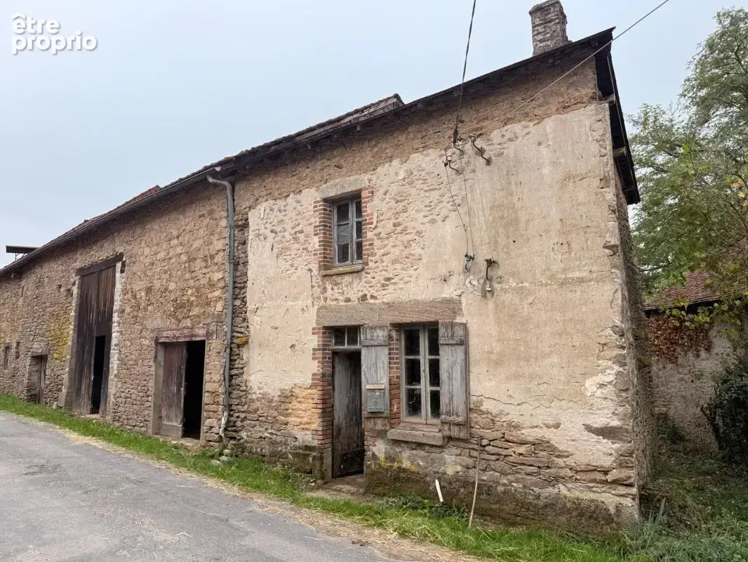 EN EXCLUSIVITE ! Maison en pierre 57m² à restaurer avec grange et garage sur terrain 486m² 29 900 € - photo 14