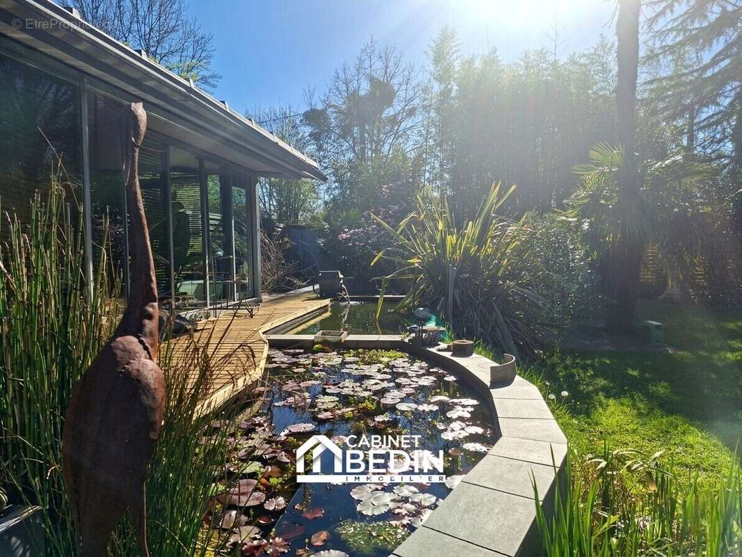 Maison 160 m² à Fargues-Saint-Hilaire  - photo 2
