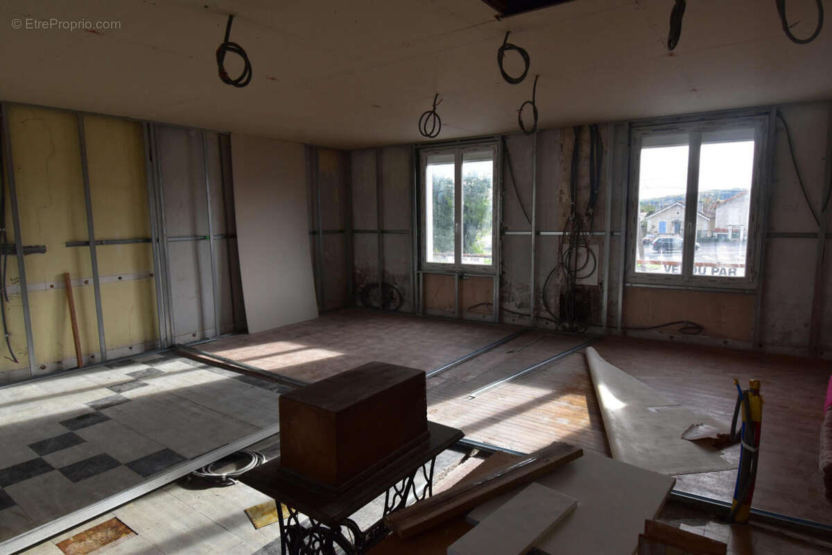 DSC_0019 - Maison à GOND-PONTOUVRE