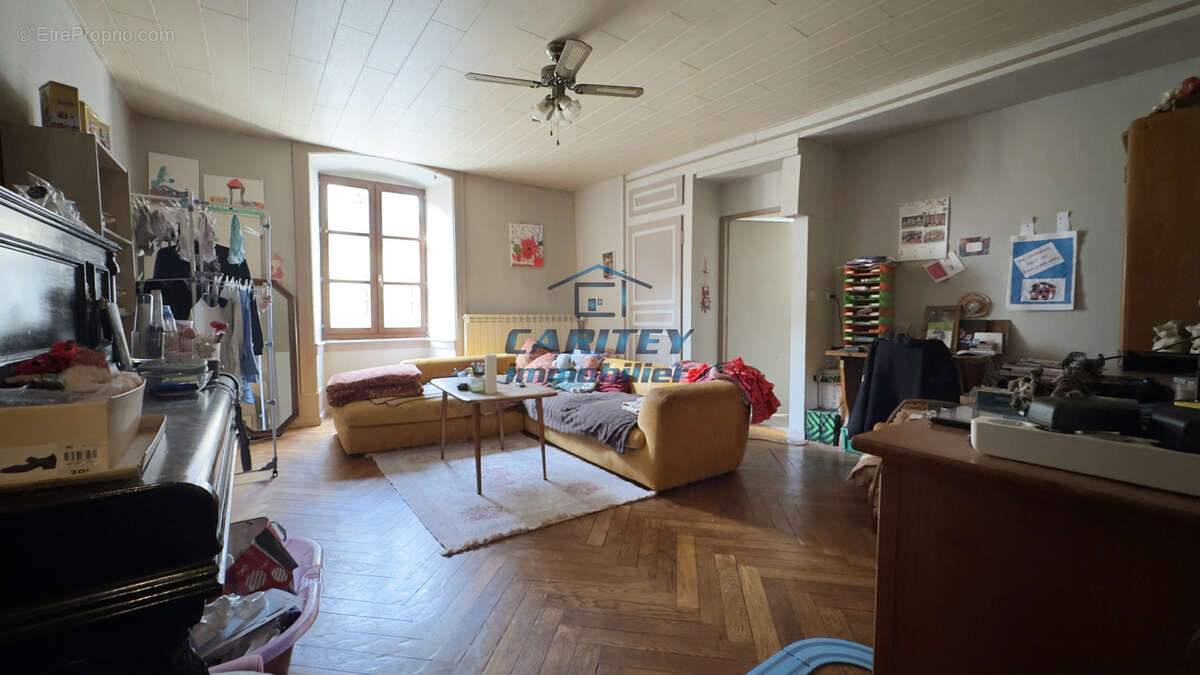 Appartement à ROUGEMONT