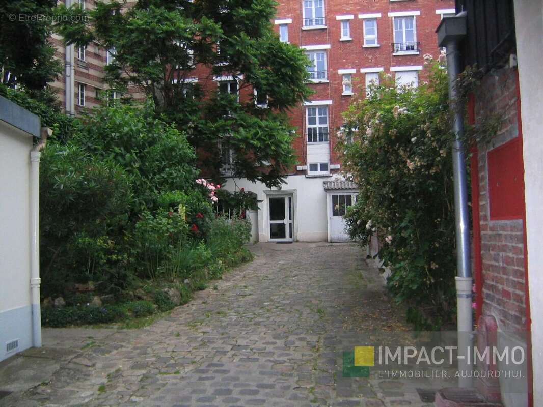 Appartement à PARIS-18E