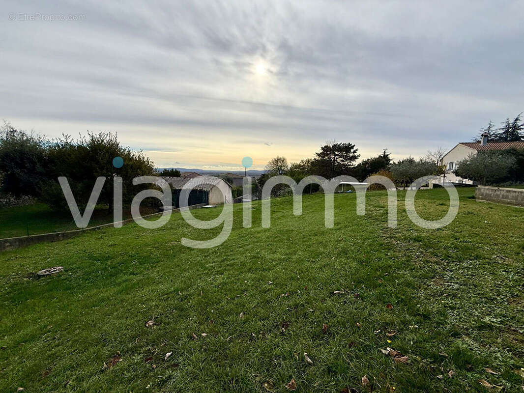 Maison à SAINT-MARTIN-D'ARDECHE