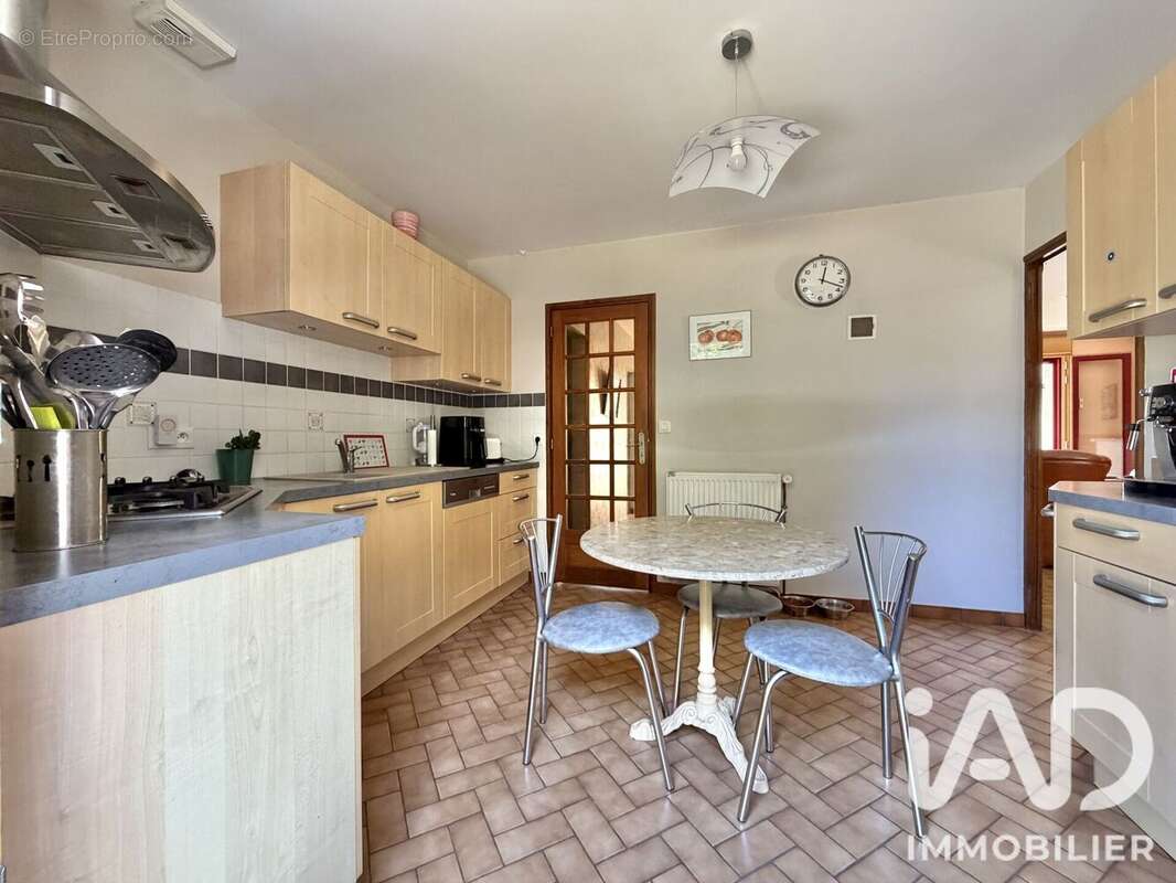 Maison 116 m² à Tourville-Sur-Sienne  - photo 5