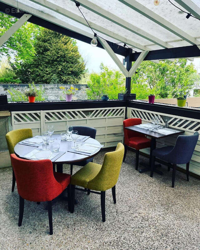 Autre à L&#039;HAY-LES-ROSES