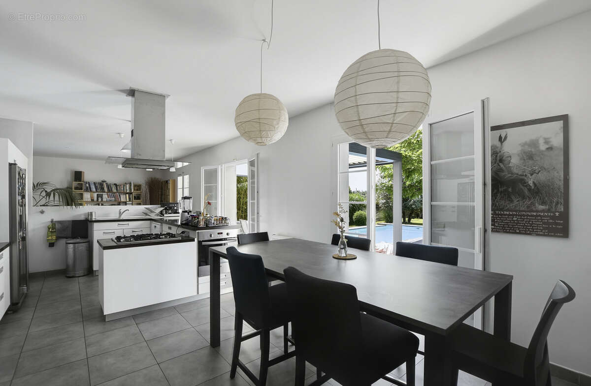 Maison à SAINT-GENIES-BELLEVUE