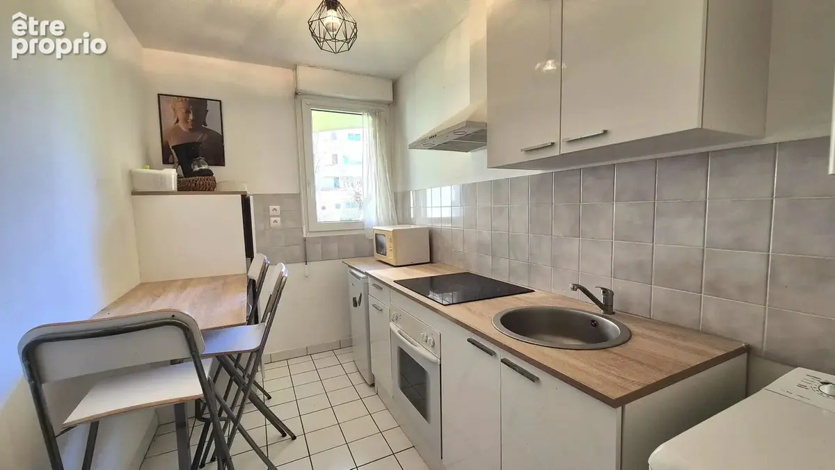 PAU, A VENDRE, Appartement T2 46 m², résidence NEWTON, terrasse, place de parking - photo 3