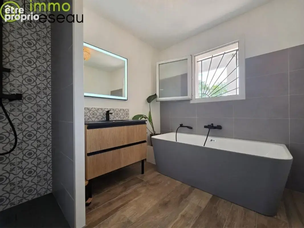 Maison 145 m² à La Teste-De-Buch  - photo 8