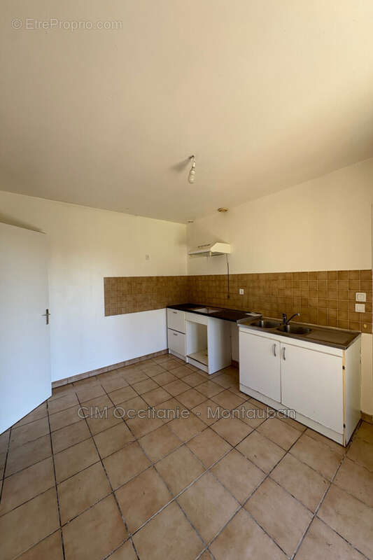 Maison à COLAYRAC-SAINT-CIRQ