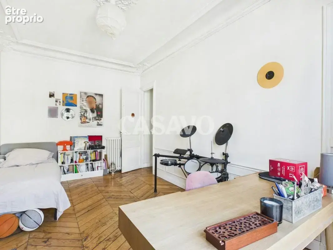 Vente Appartement 7 pièces de 146m² - 75018 Paris - photo 23