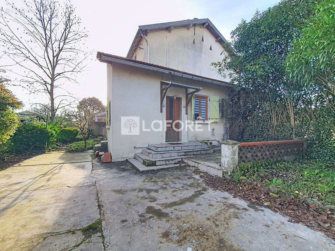 Maison à VILLEMUR-SUR-TARN