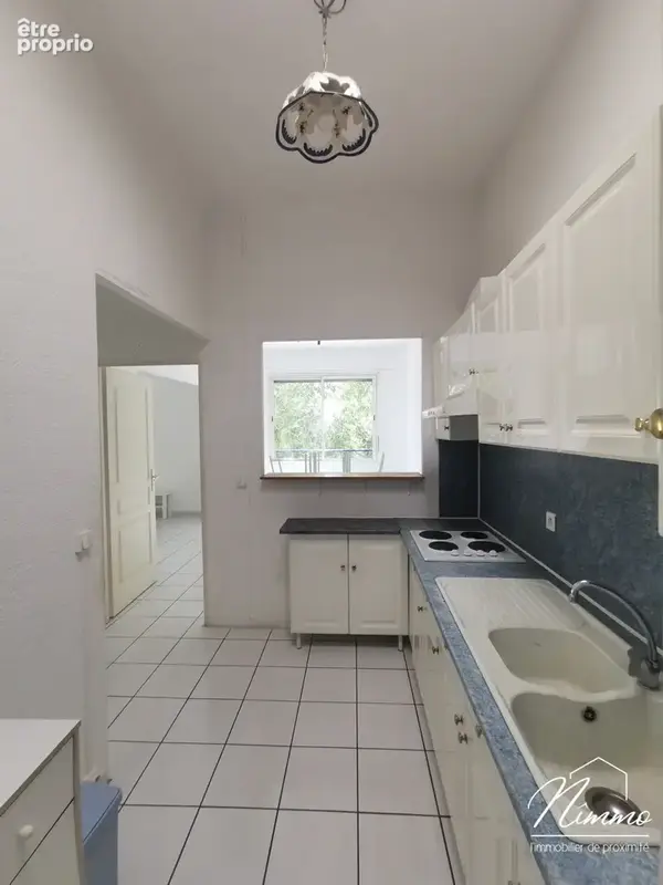 Exclusivite - nimes  avenue georges pompidou - appartement de type 3 en dernier etage avec terrasse - photo 5