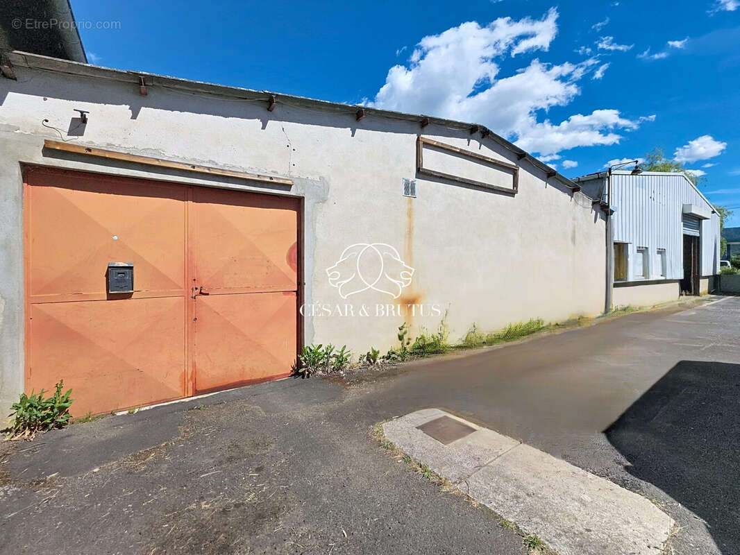 Commerce 496 m² à Saint-Vincent  - photo 7