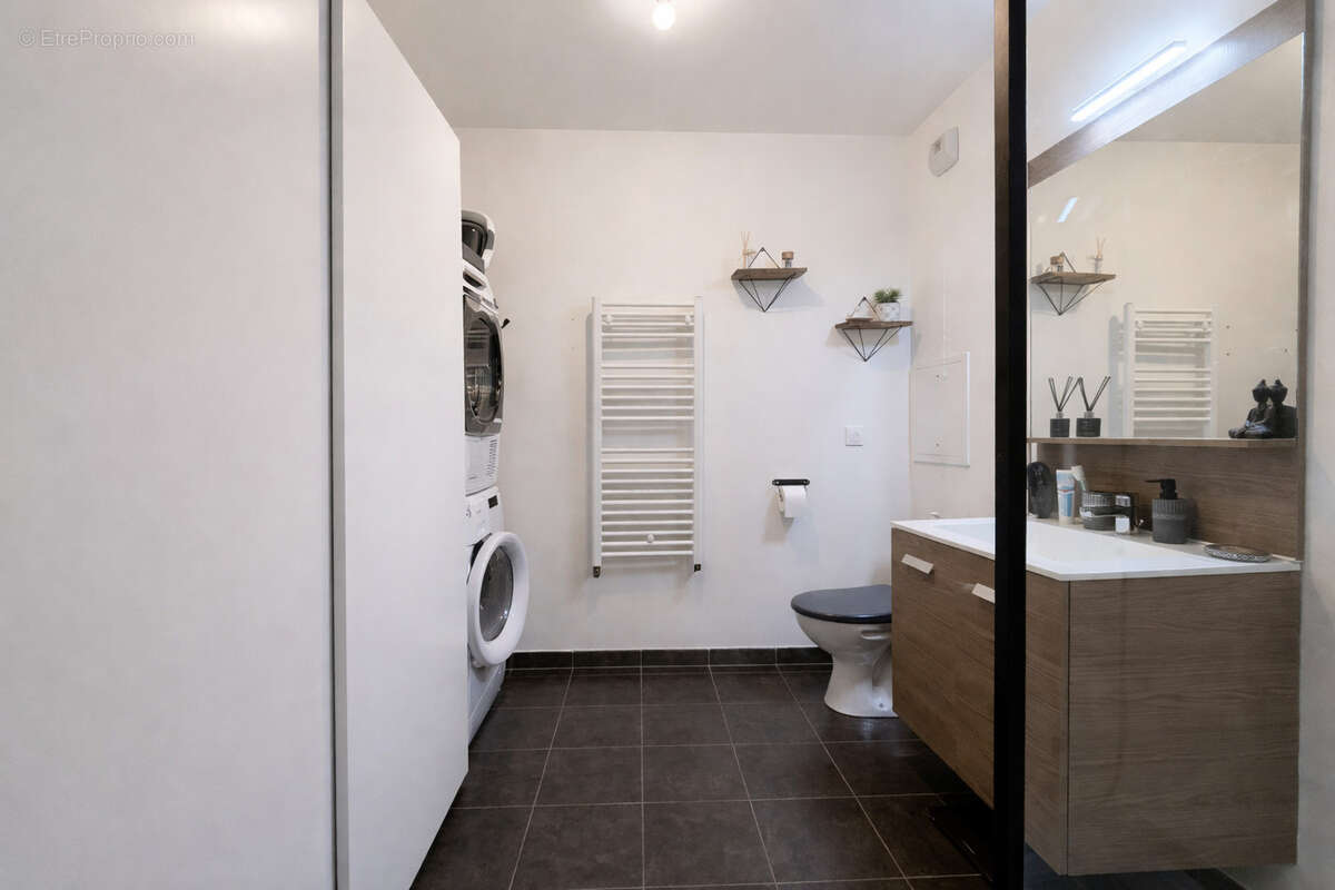 Appartement à VILLENEUVE-LE-ROI