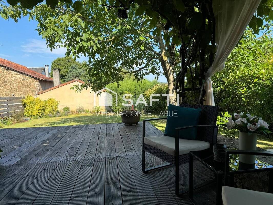 Photo 1 - Maison à SAINT-MAURICE-DES-LIONS