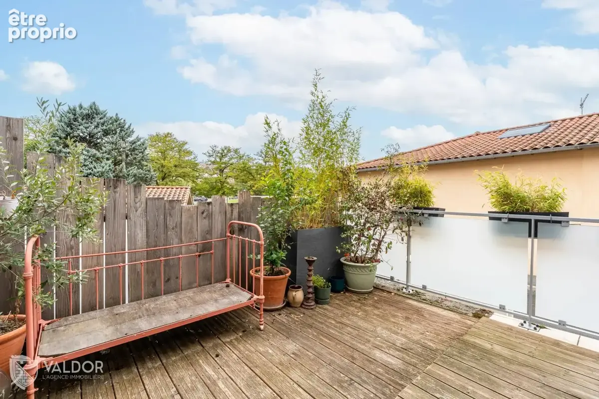 T4 duplex – hypercentre – 2 stationnements – balcon – cave - photo 8