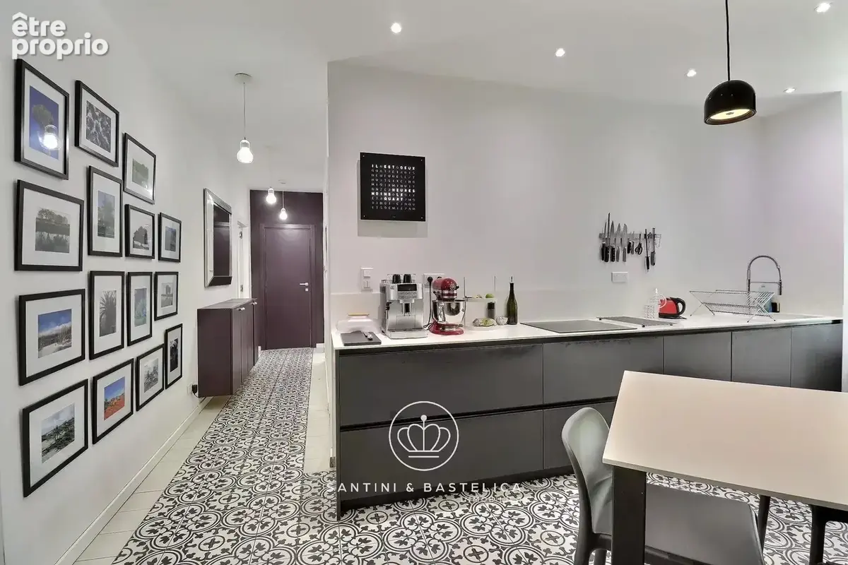 Appartement F4 à vendre - Centre-ville Ajaccio - photo 3