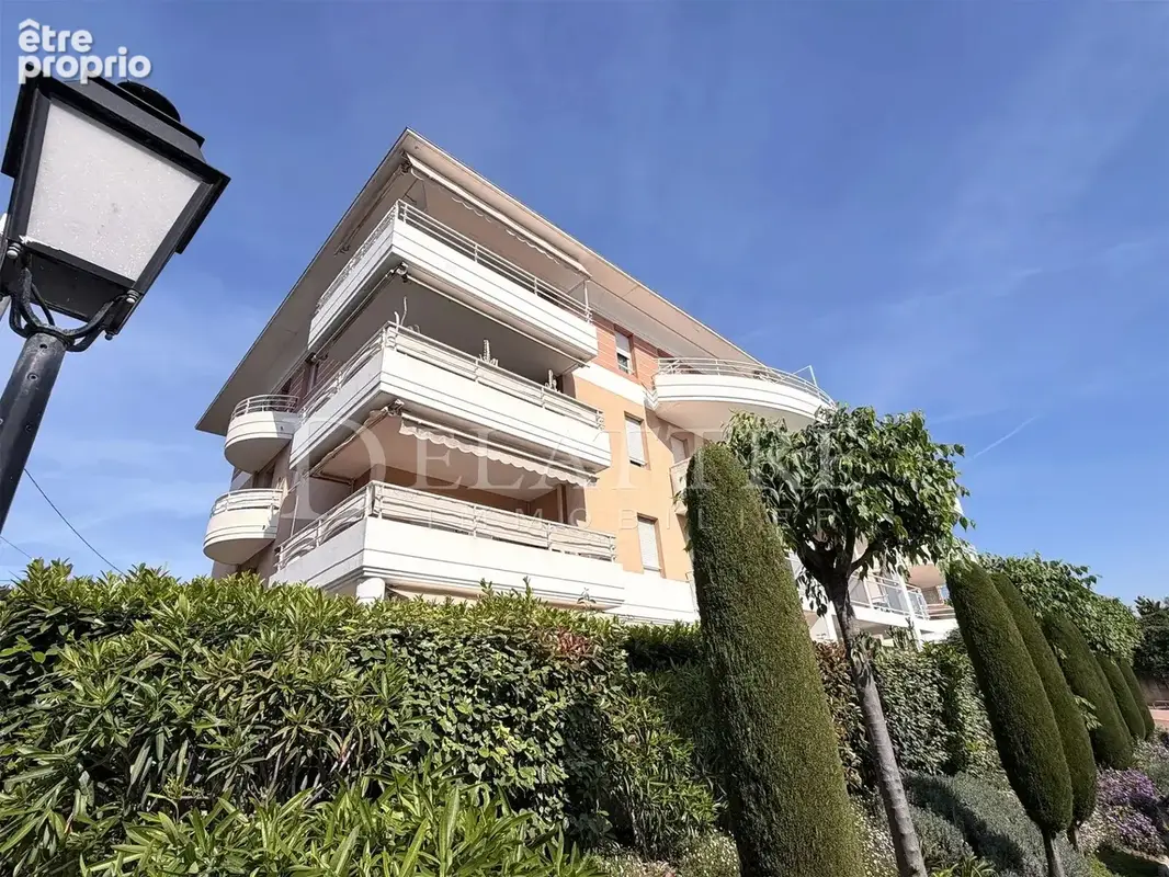 Photo Appartement à Antibes au prix de 399 000€