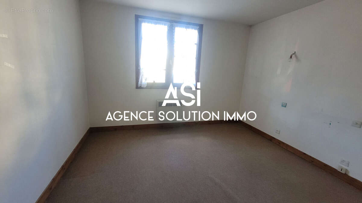 Maison à SILLE-LE-GUILLAUME