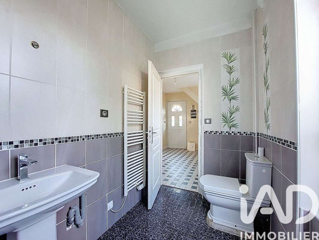 Photo 9 - Maison à VILLERS-ECALLES