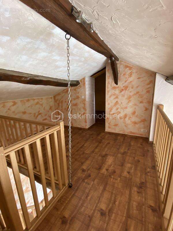 Maison à LACASSAGNE