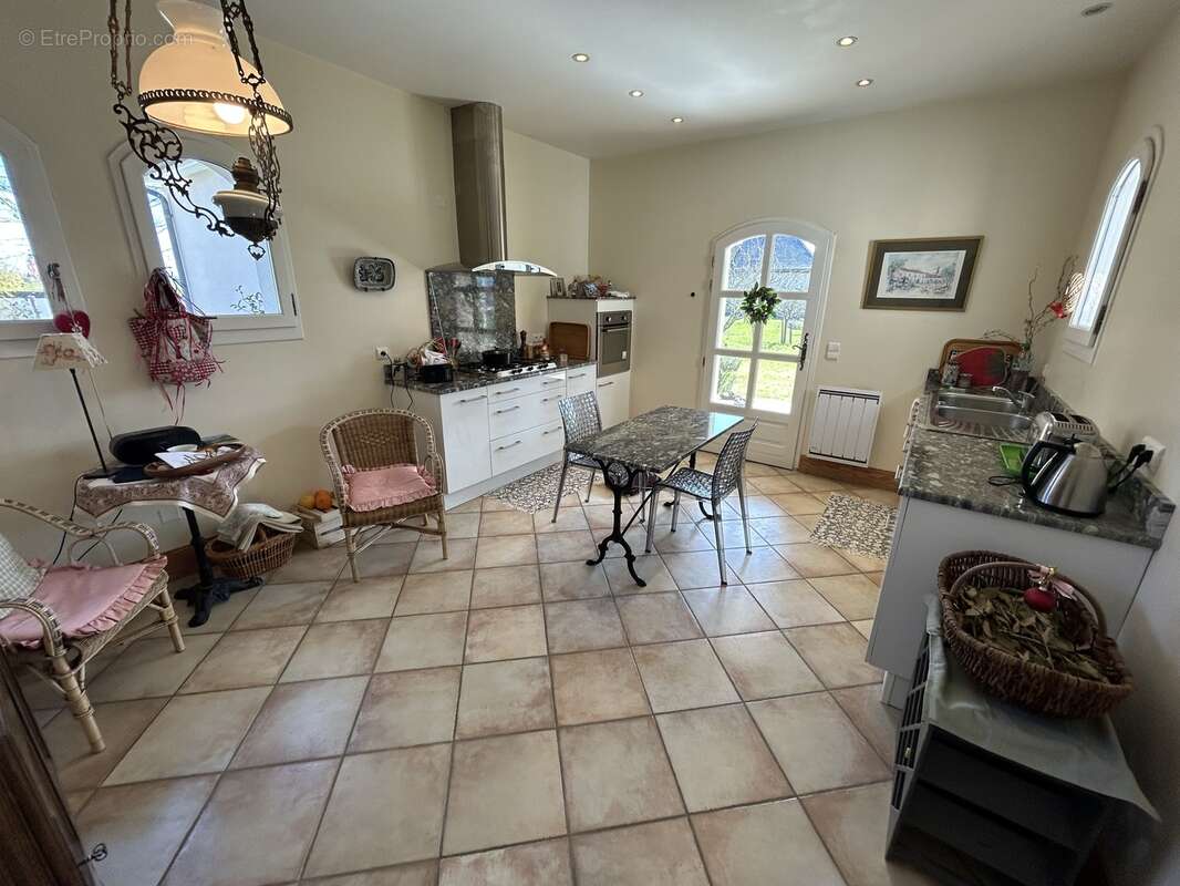 Maison à POUMAROUS