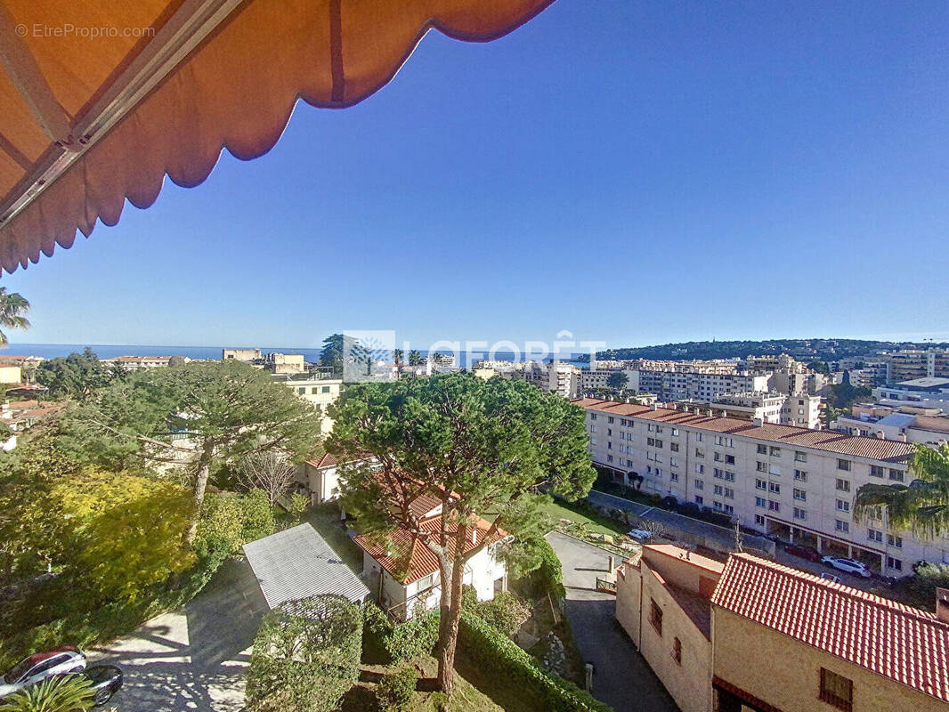 Photo Appartement à Menton au prix de 851 000€