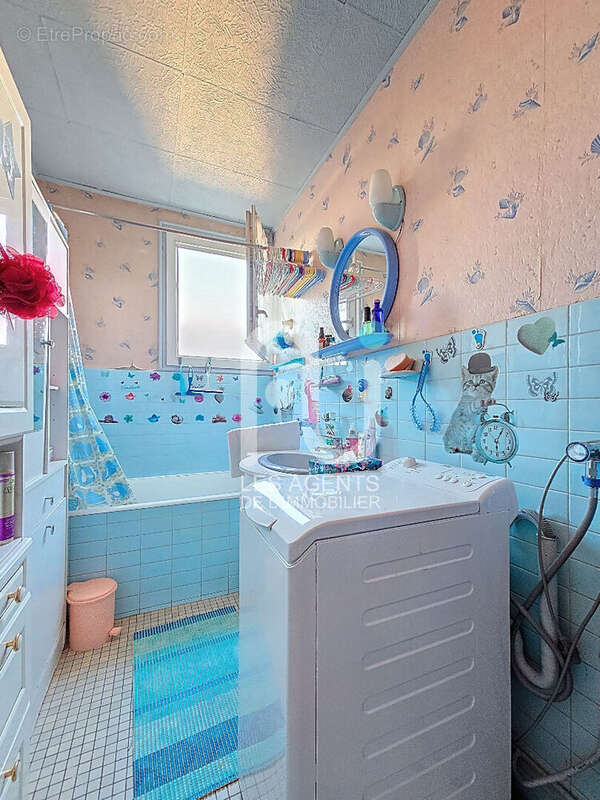 Appartement à ASNIERES-SUR-SEINE