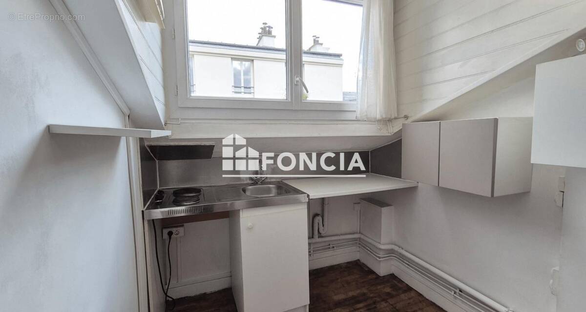 Appartement à PARIS-18E