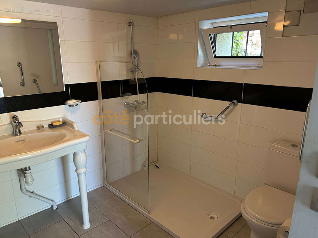 Maison à VILLENEUVE-LE-ROI