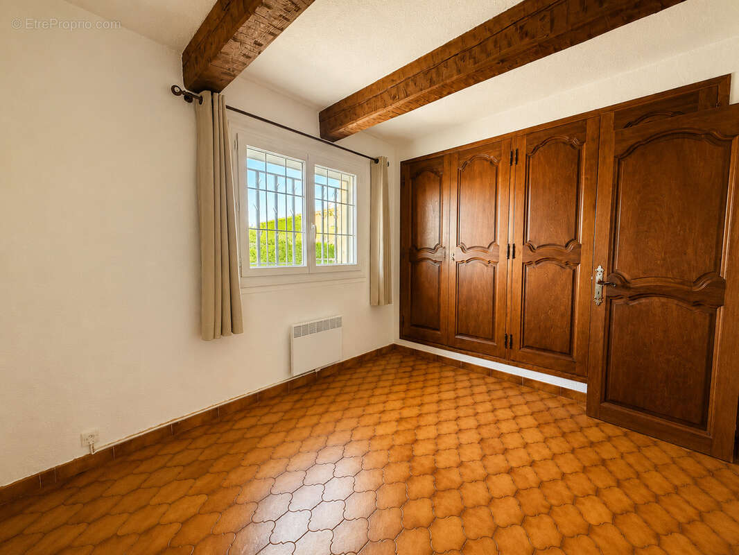 Maison à SIX-FOURS-LES-PLAGES