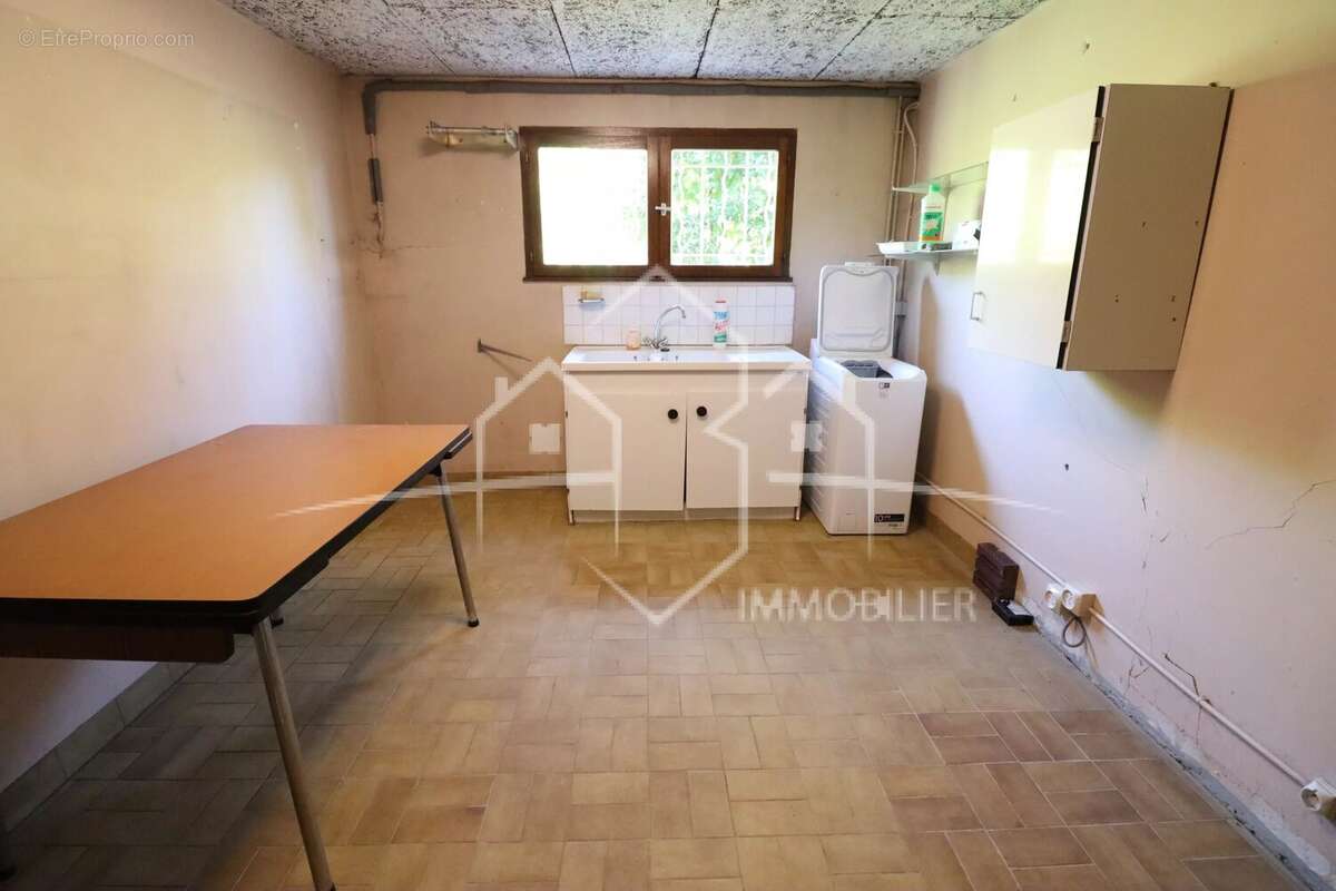 Maison à BEAUREPAIRE