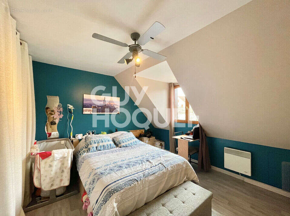 Maison à CORBEIL-ESSONNES