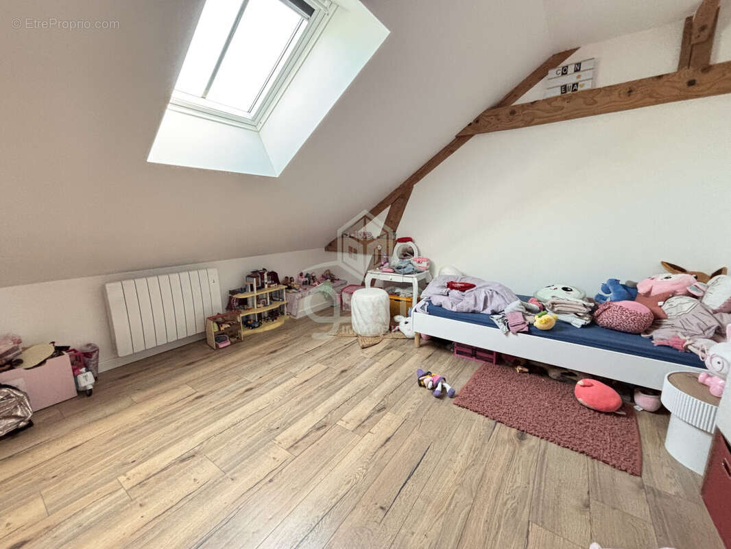 Maison à SAINTE-MAURE-DE-TOURAINE