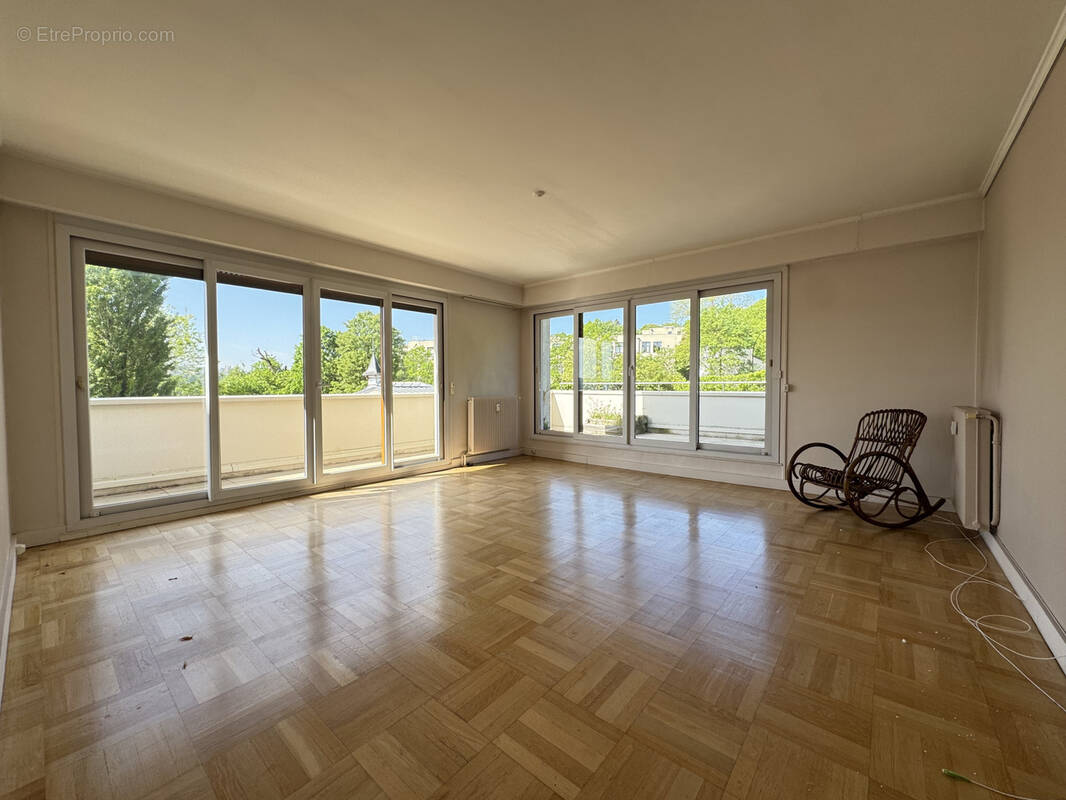 Appartement à LE PECQ