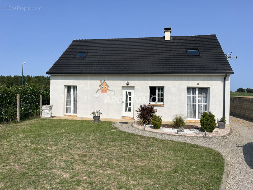 Maison à CONNERRE